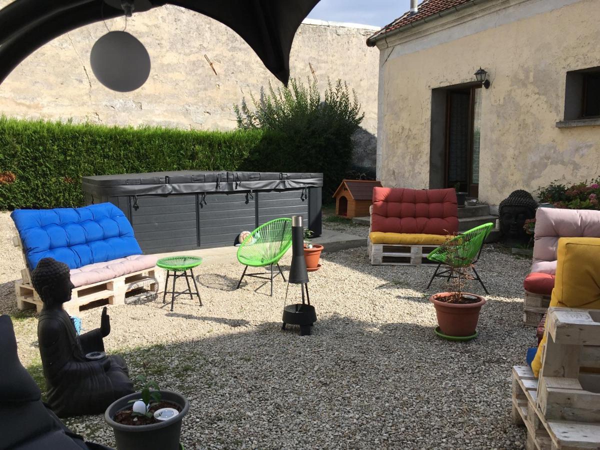 L Auberge Du Lion D Or Nanteuil-sur-Marne 외부 사진